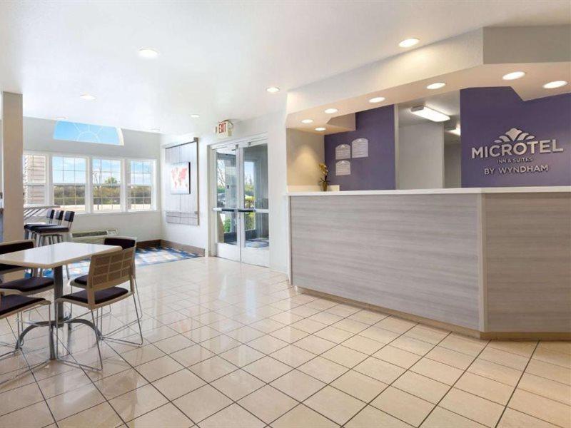 Microtel Inn & Suites Modesto Ceres Eksteriør billede