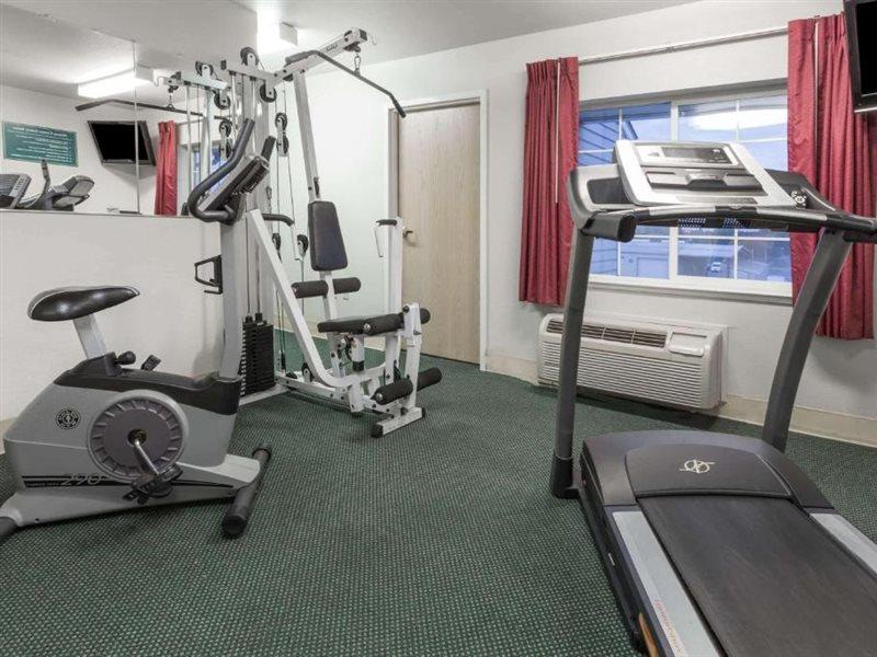 Microtel Inn & Suites Modesto Ceres Eksteriør billede