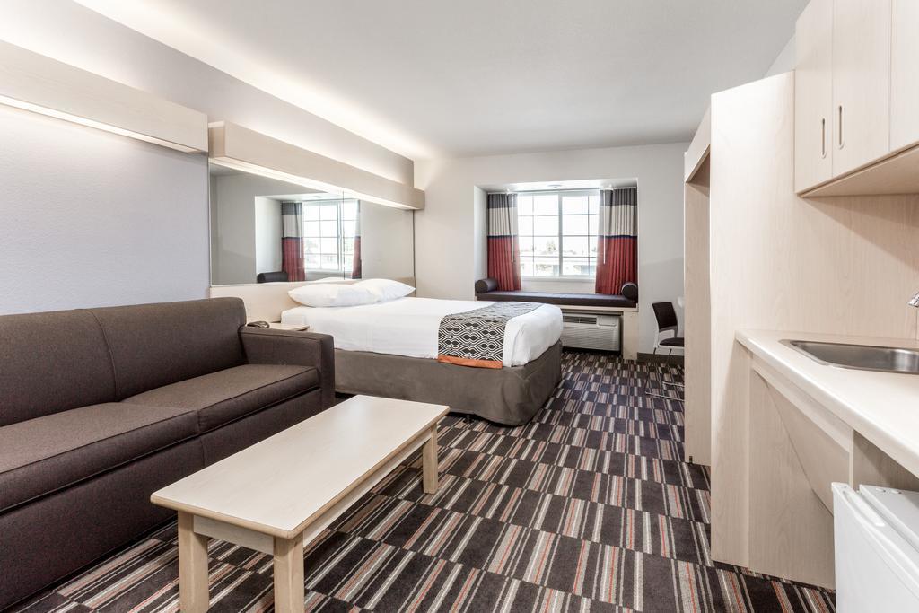 Microtel Inn & Suites Modesto Ceres Eksteriør billede